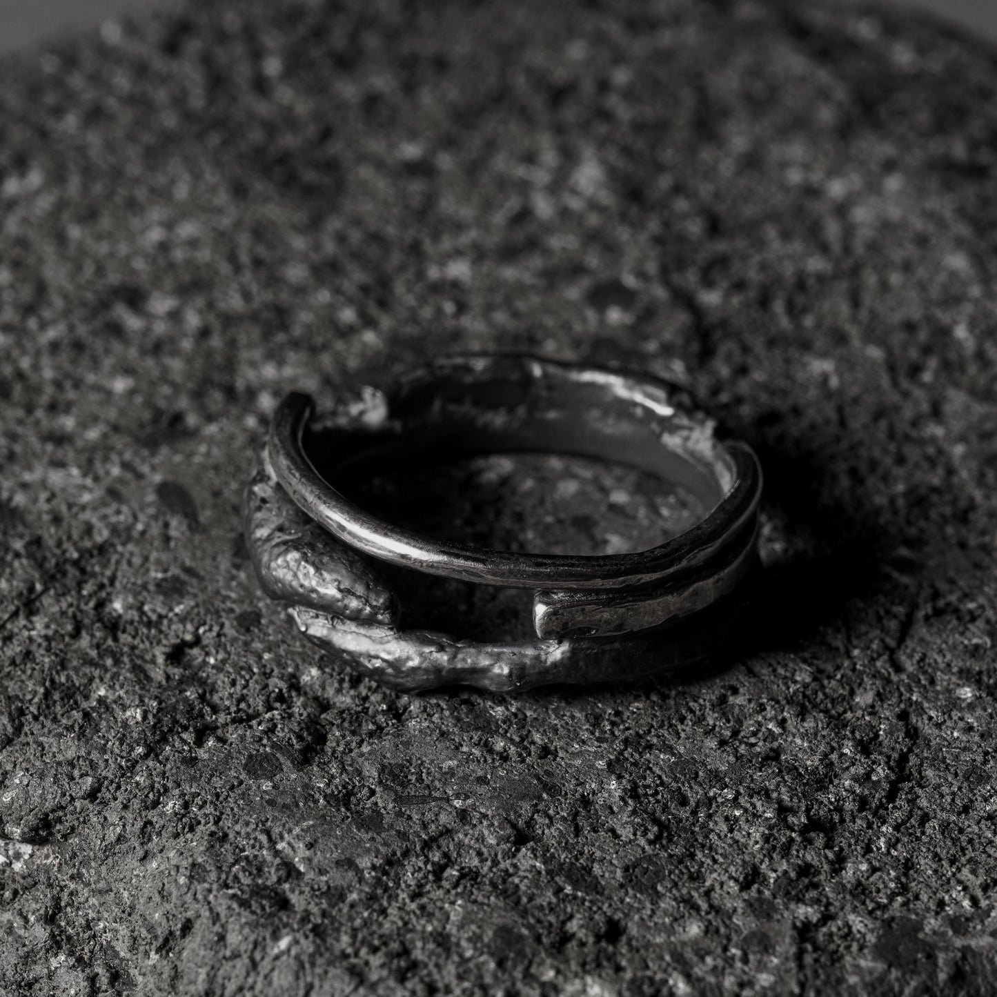 Crack Ring 07 - 925 Sterling Silver