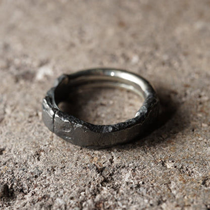 Crack Ring 09 - 925 Sterling Silver