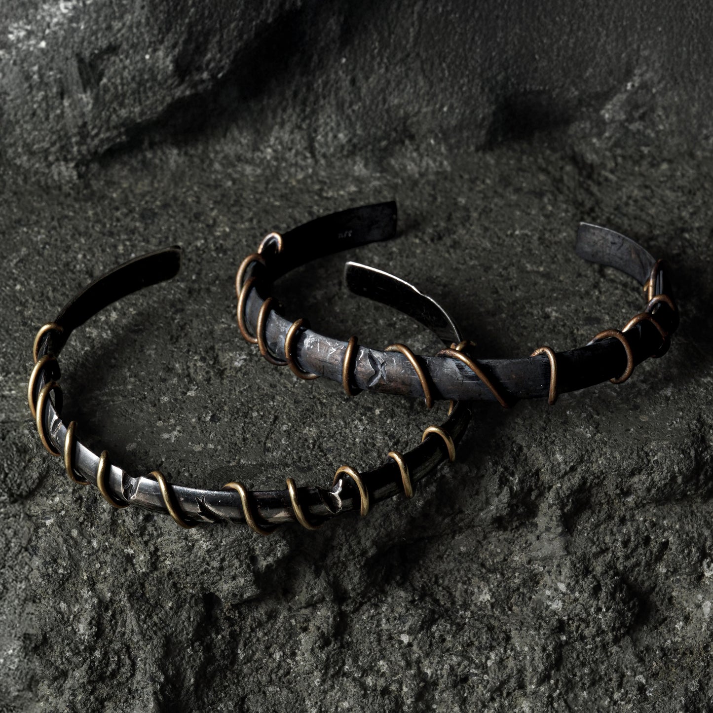 Electric Line Bangle 03 - 925 Sterling Silver & Brass