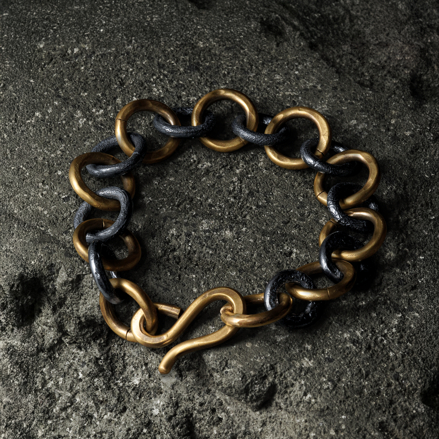 BR Molten Bracelet 02 - 925 Sterling Silver & Brass