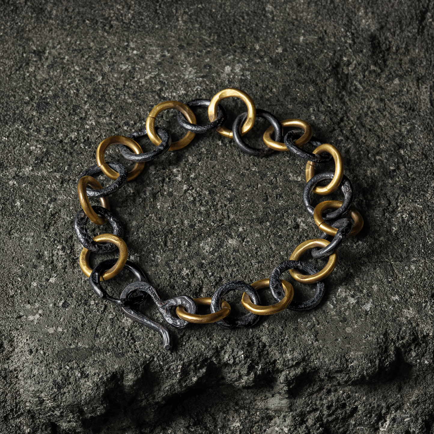 BR Molten Bracelet 01 - 925 Sterling Silver & Brass