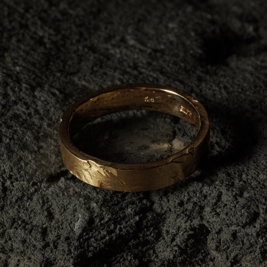 Base Ring 01 - 18K Yellow Gold