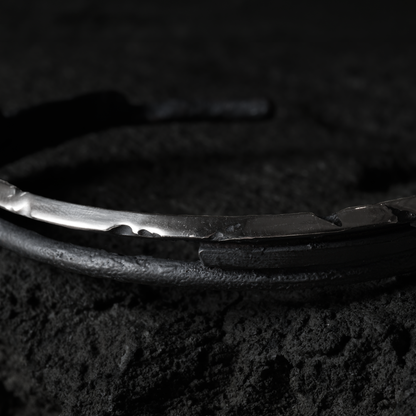 Crack Bangle 05 - 925 Sterling Silver