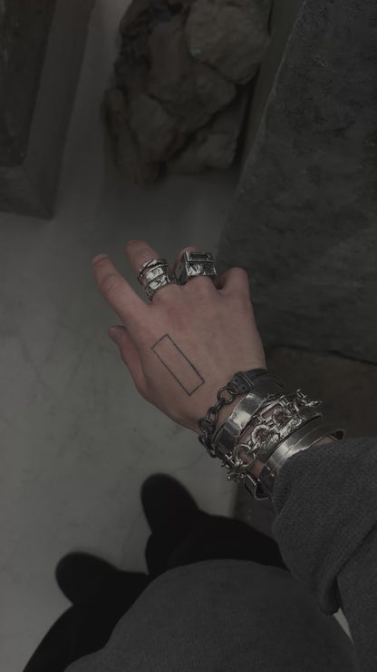 Crack Monolith Ring - 925 Sterling Silver